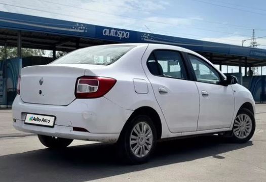 Renault Logan 1.6 MT