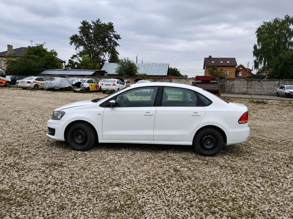 VW  Polo V Рестайлинг
