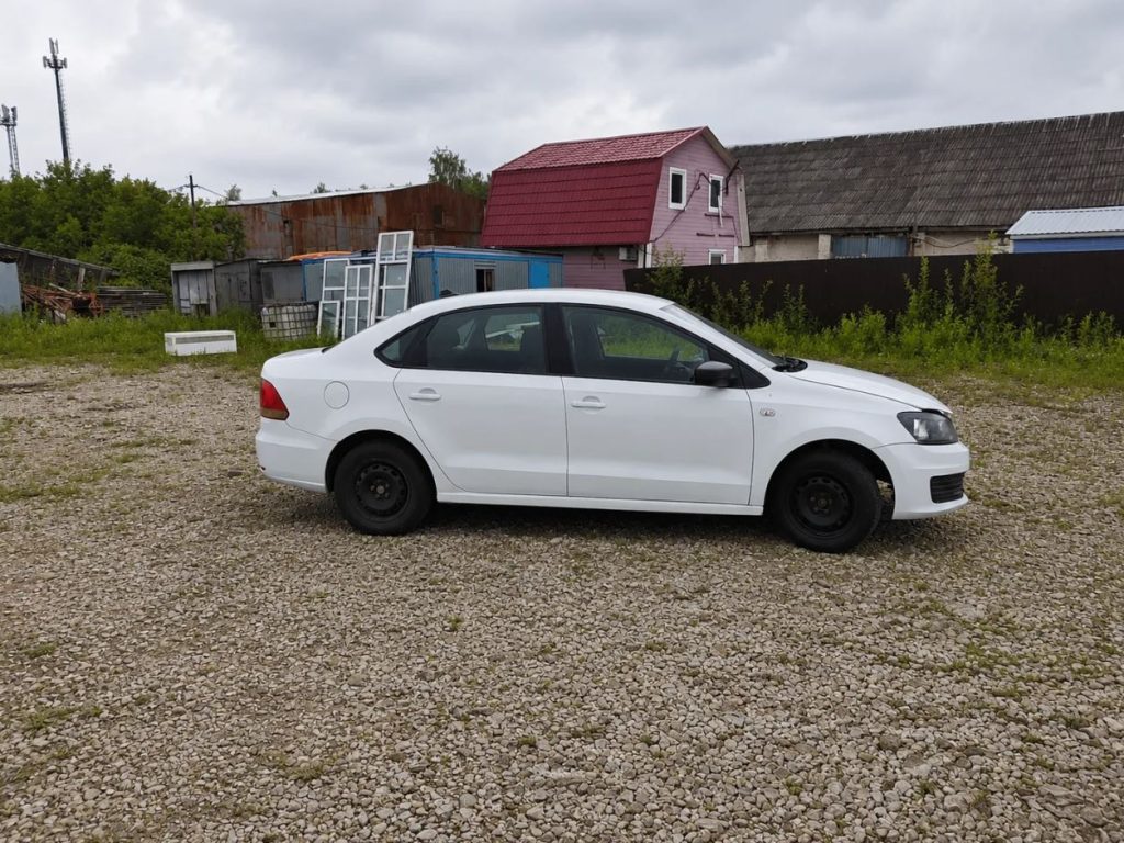 VW  Polo V Рестайлинг